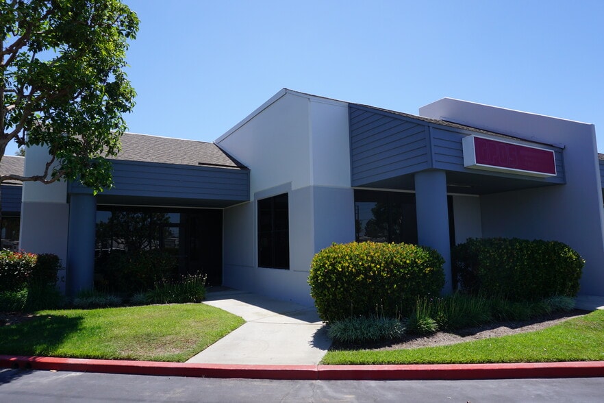 12661 Hoover St, Garden Grove, CA for lease - Building Photo - Image 3 of 6