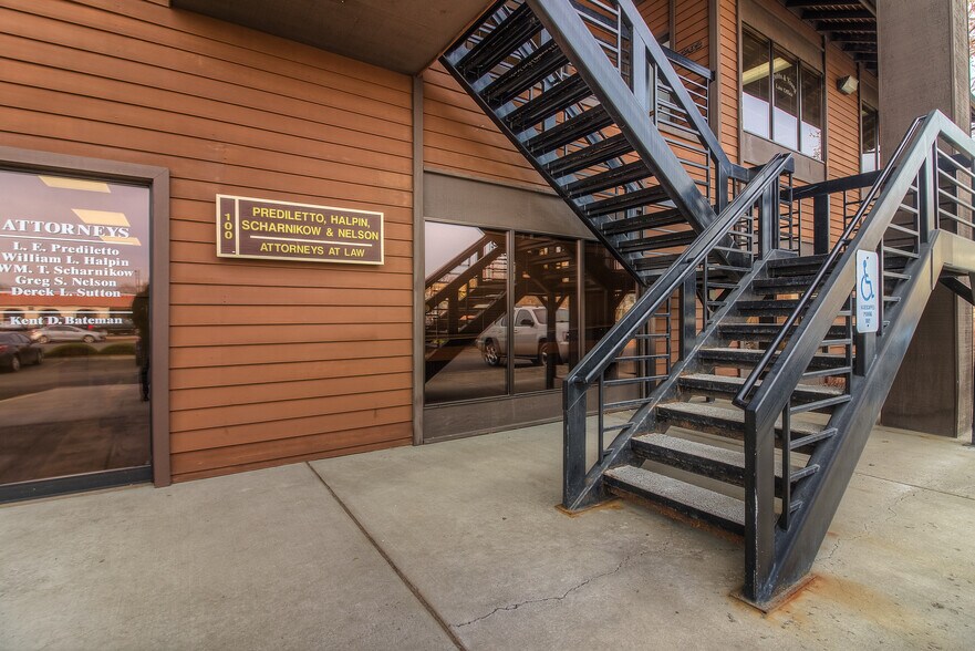 304-308 N 3rd St, Yakima, WA à louer - Photo du bâtiment - Image 2 de 8