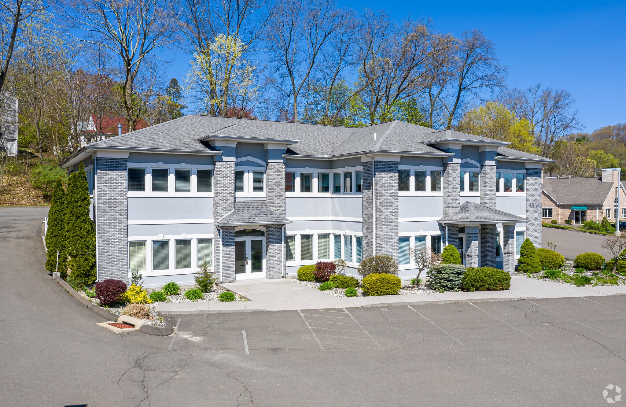 1336 W Main St, Waterbury, CT for lease Primary Photo- Image 1 of 5