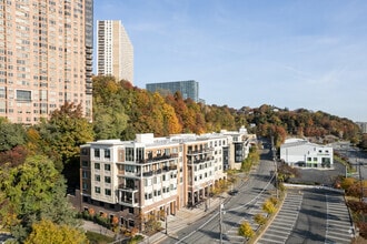 340 Old River Rd, Edgewater, NJ - AERIAL  map view