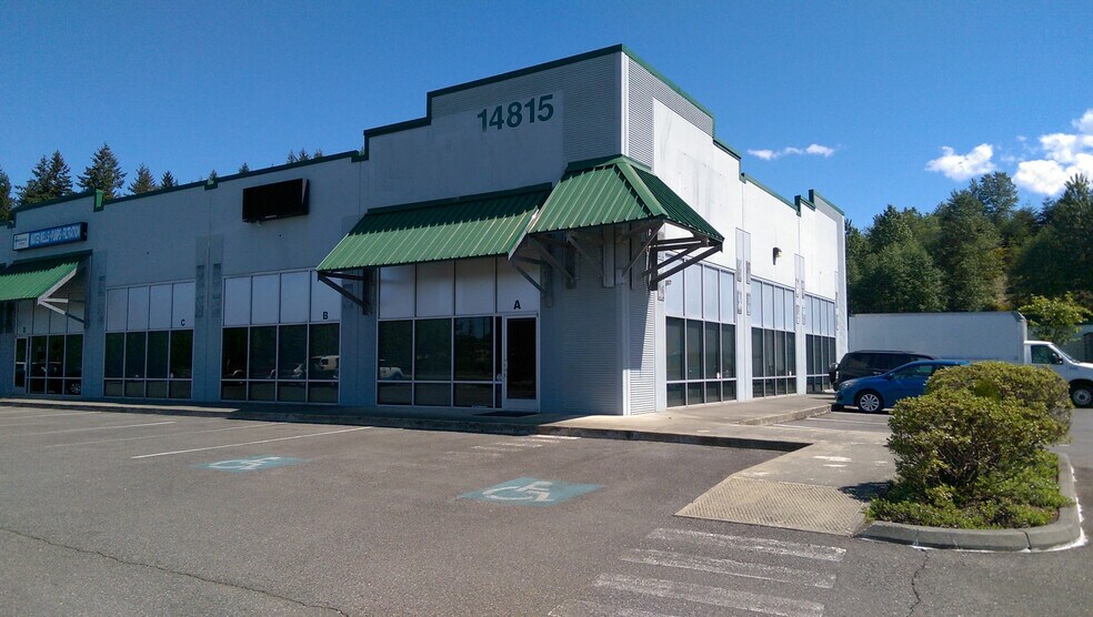 14815 Chain Lake Rd, Monroe, WA à louer - Photo du bâtiment - Image 2 de 8