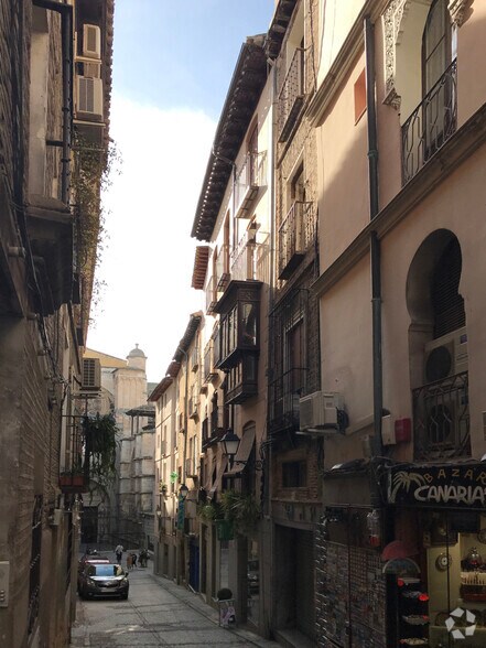 Immeuble residentiel dans Toledo, Toledo à vendre - Photo du bâtiment - Image 2 de 3