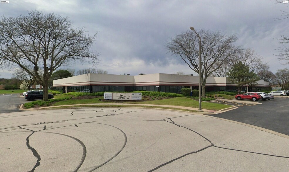 5400 Patton Dr, Lisle, IL for sale - Building Photo - Image 2 of 5
