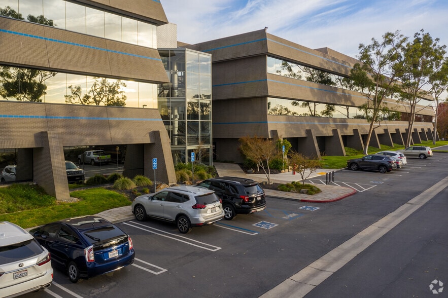 3625 Del Amo Blvd, Torrance, CA for lease - Building Photo - Image 1 of 10