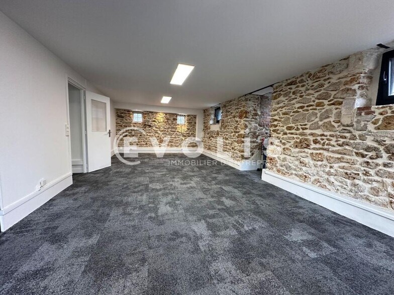 Bureau dans Ivry-sur-Seine à louer - Photo intérieure - Image 2 de 8