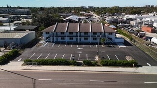 Plus de détails pour 2700 Evans Ave, Fort Myers, FL - Local d'activités à louer