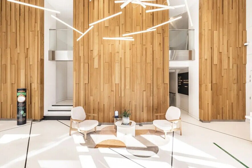 8-14 Avenue De L'Arche, Courbevoie for lease - Building Photo - Image 2 of 13