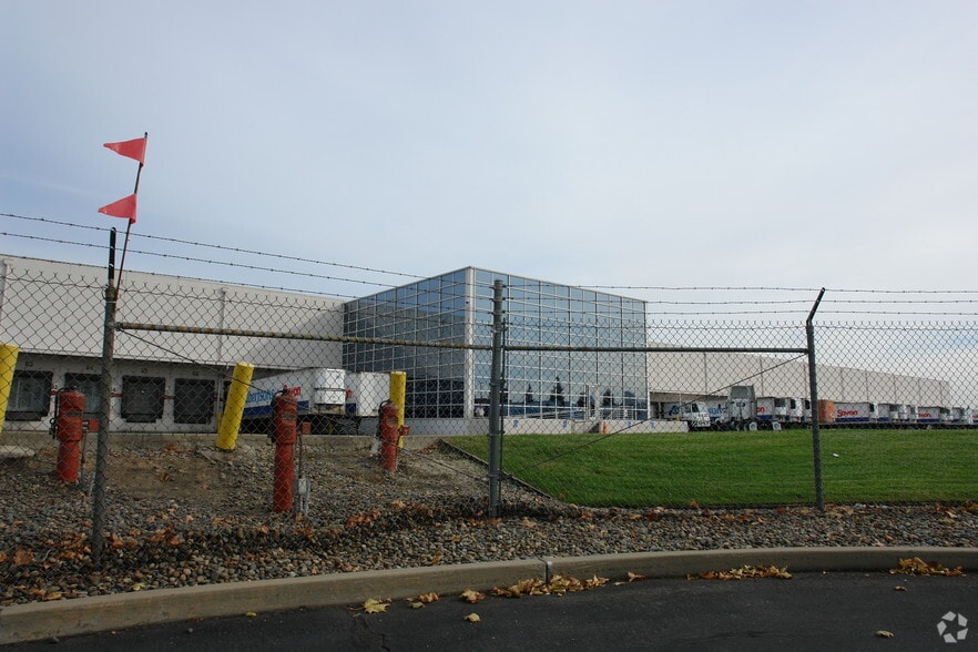 9999 Niblick Dr, Roseville, CA for lease - Building Photo - Image 2 of 6