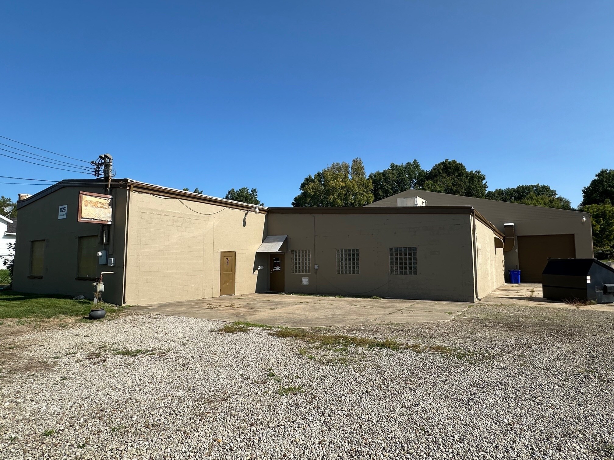 826 Cleveland Rd, Ravenna, OH à vendre Photo principale- Image 1 de 6