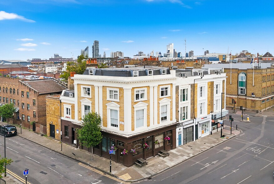 14 Barnsbury Rd, Londres à vendre - Photo du bâtiment - Image 2 de 10