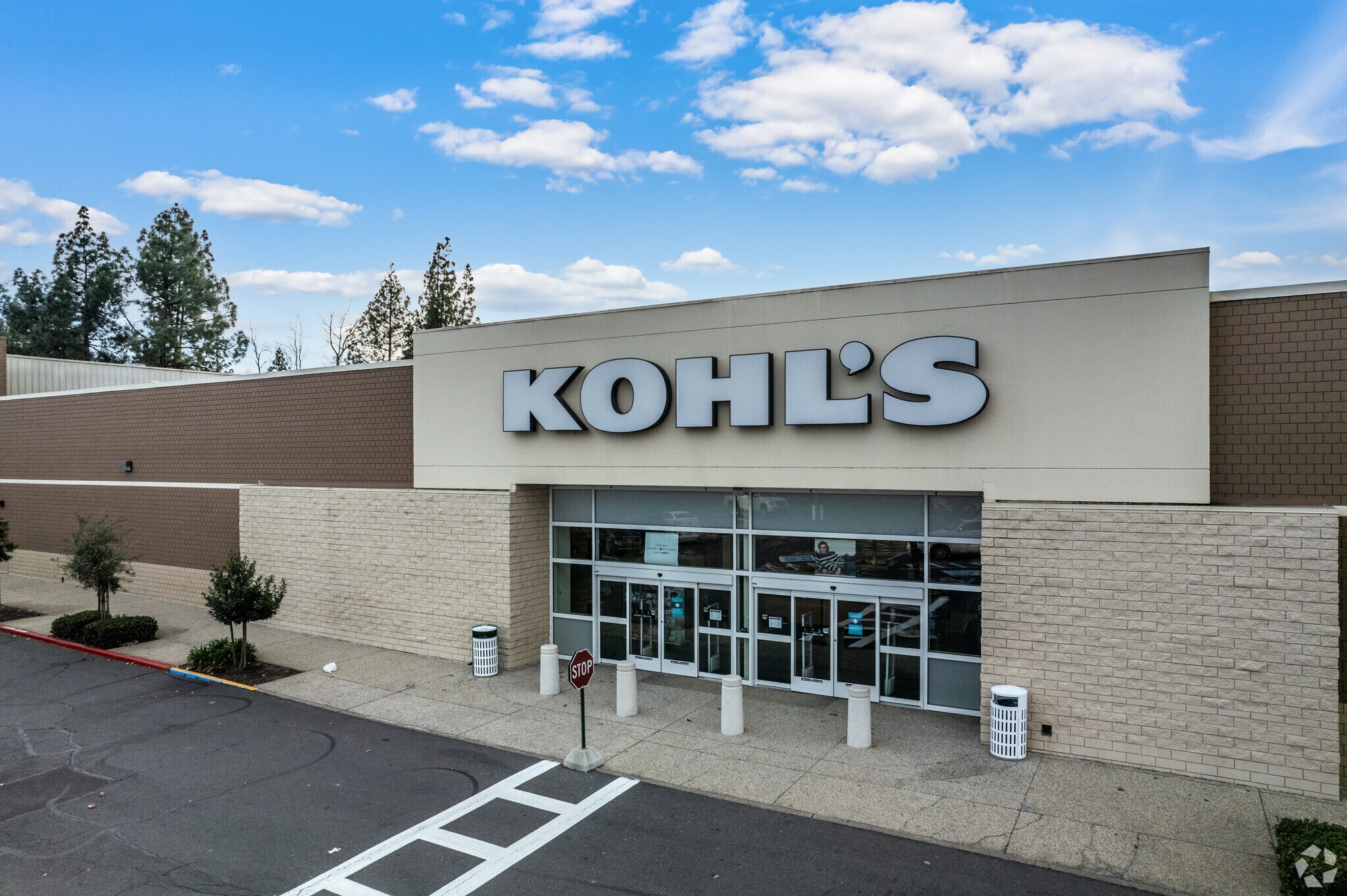 1896 Arden Way, Sacramento, CA for lease Primary Photo- Image 1 of 8