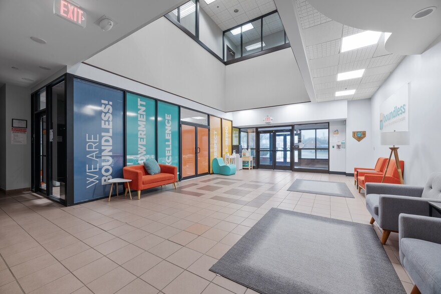 22 N 1st St, Newark, OH à vendre - Photo intérieure - Image 2 de 15