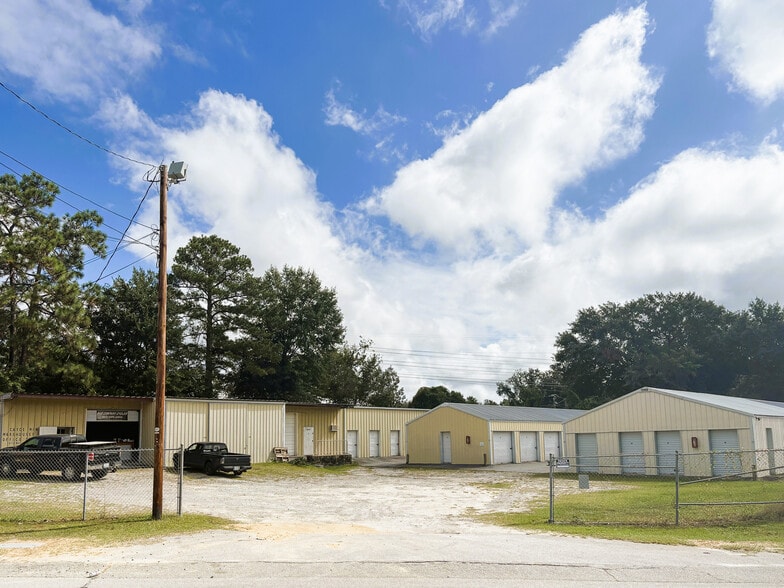1201 Sox St, West Columbia, SC for sale - Building Photo - Image 3 of 12