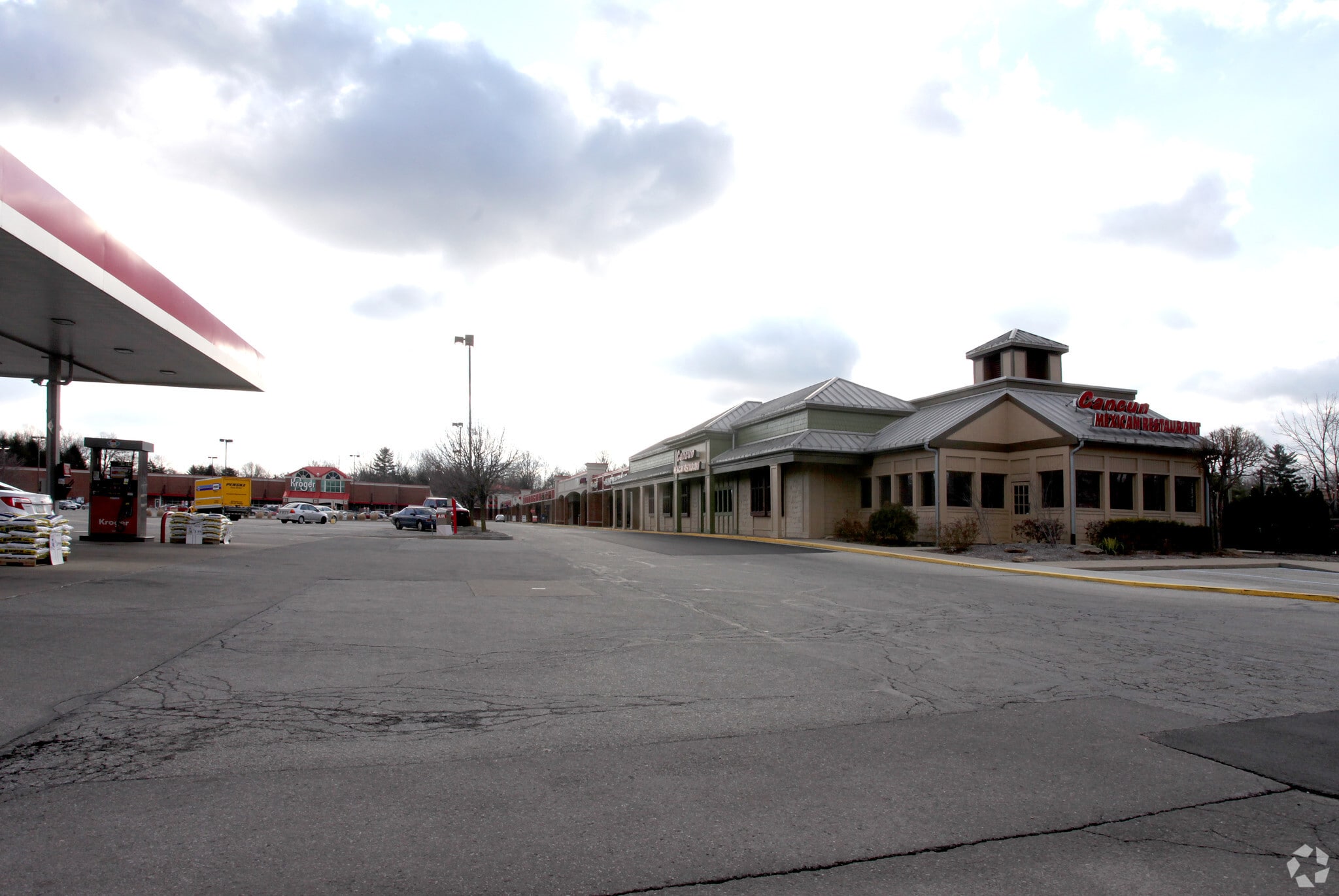 2629 E 65th St, Indianapolis, IN for lease Primary Photo- Image 1 of 12
