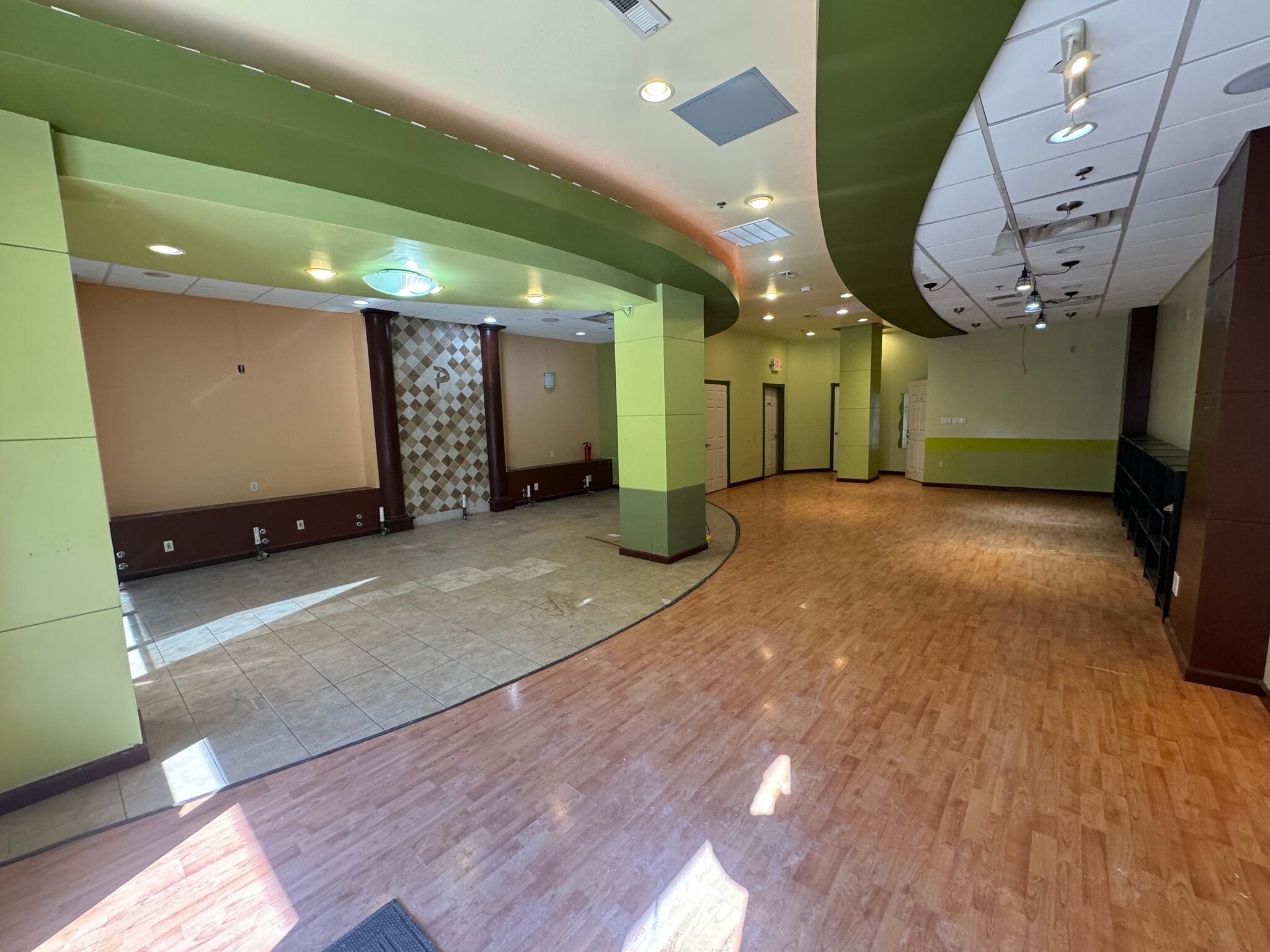 2001 Hamilton St, Philadelphia, PA for lease Primary Photo- Image 1 of 10