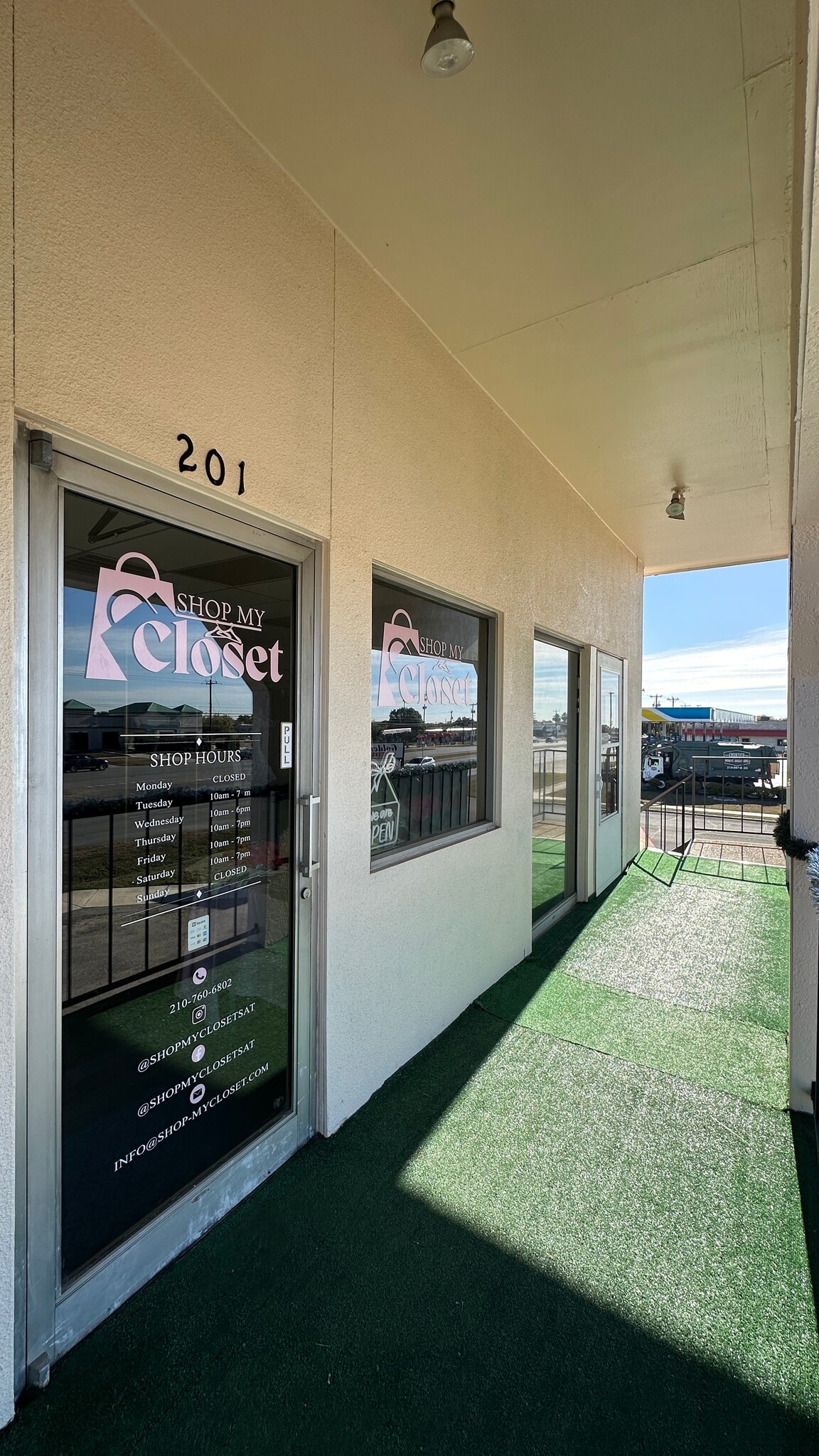 7205 Bandera Rd, San Antonio, TX for lease Interior Photo- Image 1 of 12