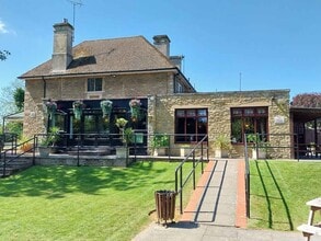 2 Overstone Rd, Sywell à louer Photo du bâtiment- Image 1 de 11