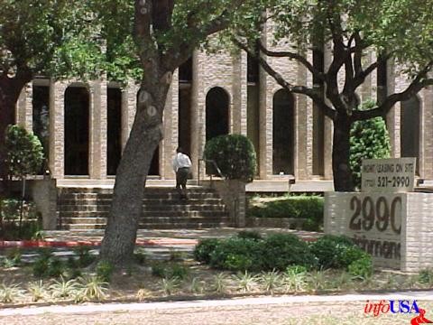 2990 Richmond Ave, Houston, TX à louer Photo du b timent- Image 1 de 7