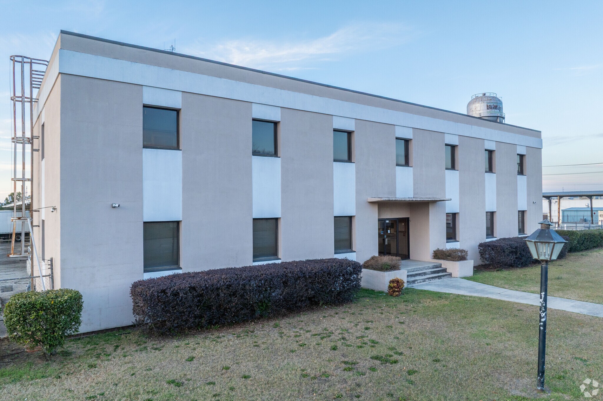 6011 Shakespeare Rd, Columbia, SC for lease Primary Photo- Image 1 of 7