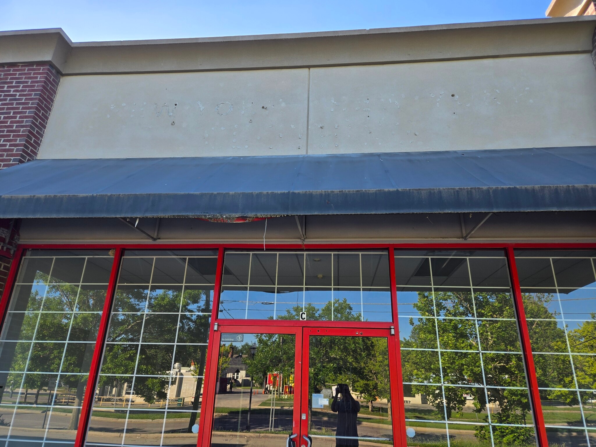 202 E Boundary St, Augusta, GA for lease Interior Photo- Image 1 of 2