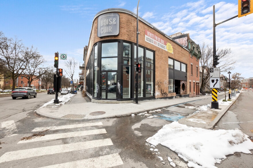 3000 Rue Saint-Antoine O, Montréal, QC à louer - Photo du bâtiment - Image 2 de 25