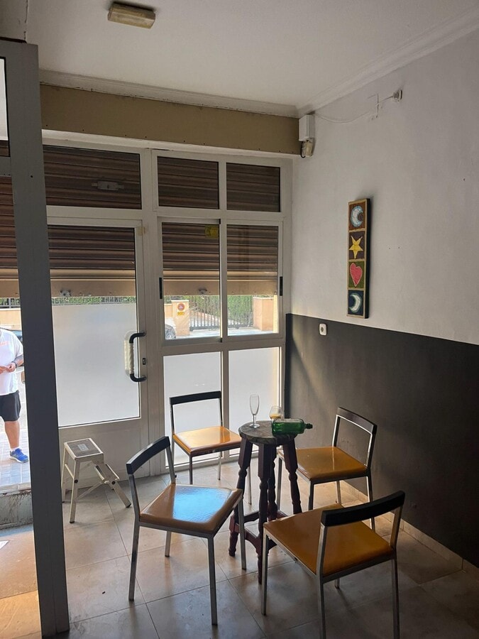 Santa Pola, ALI 03130 - Unit 1 - - Interior Photo - Image 2 of 5