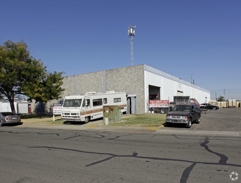 6155 27th St, Sacramento, CA for lease - Primary Photo - Image 1 of 7