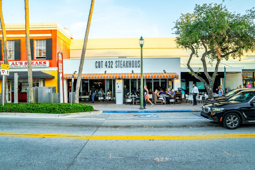 418-440 E Atlantic Ave, Delray Beach, FL à louer - Photo du bâtiment - Image 2 de 9