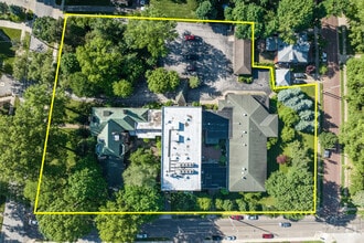 39 N Portage Path, Akron, OH - Aerial  map view