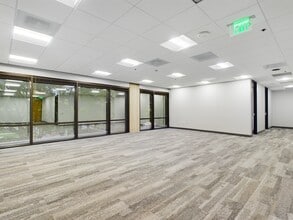 801 Cherry St, Fort Worth, TX for lease Building Photo- Image 2 of 2