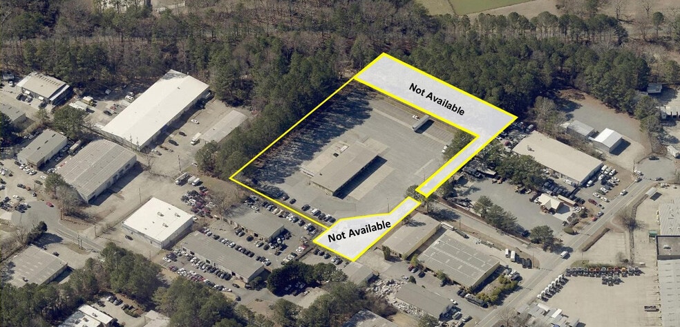 2042 Airport Ct, Marietta, GA for lease - Building Photo - Image 2 of 3