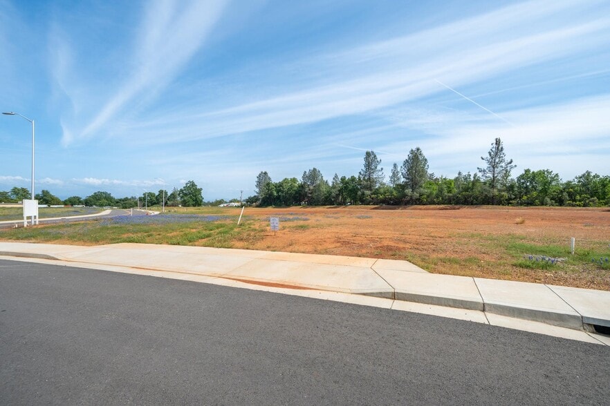 Airport Rd, Redding, CA for sale - Building Photo - Image 3 of 4