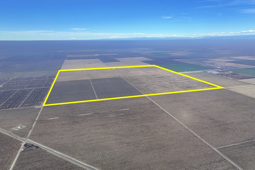 7455 W Lincoln Ave, Fresno, CA for sale - Primary Photo - Image 1 of 12