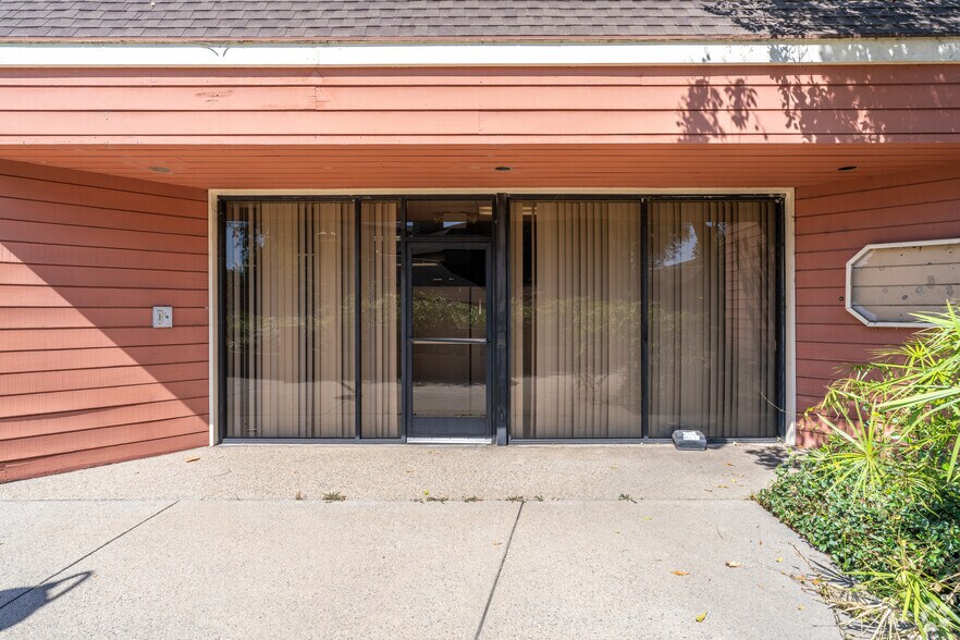 3220 Rosemead Blvd, El Monte, CA à vendre - Photo du bâtiment - Image 3 de 3