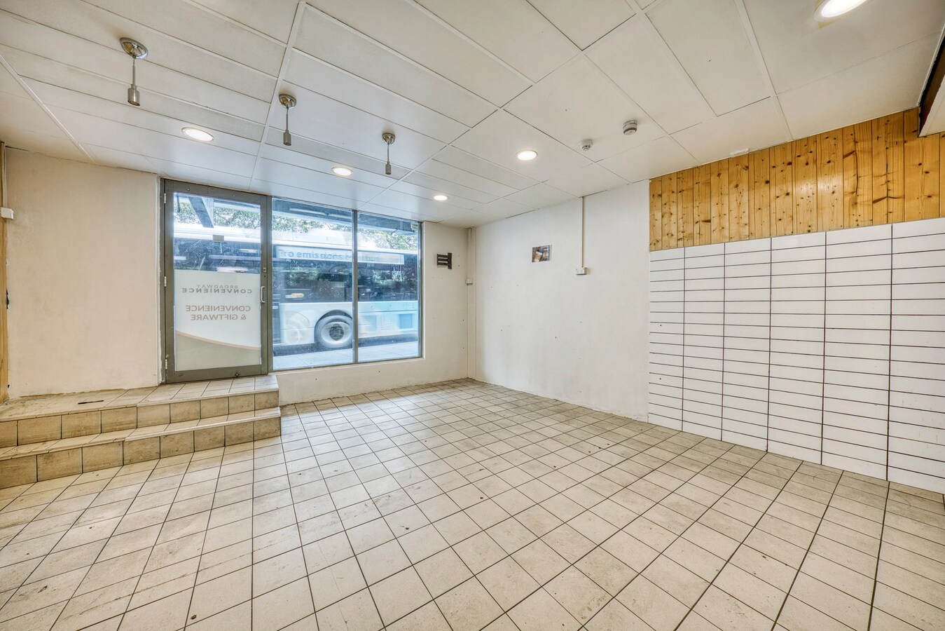 281-285 Parramatta Road, Glebe, NSW 2037 - Unit 3 -  - Interior Photo - Image 2 of 7