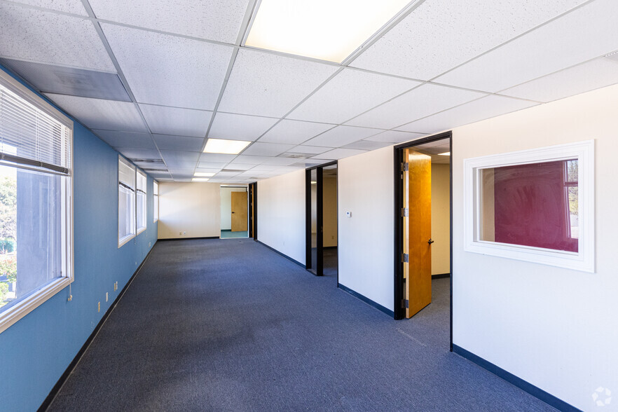 3131 S Bascom Ave, San Jose, CA for lease - Interior Photo - Image 3 of 26