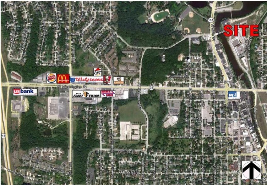 611 Veterans Ave, West Bend, WI à louer - Aérien - Image 3 de 13