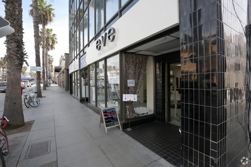 318-322 Wilshire Blvd, Santa Monica, CA à louer - Photo du bâtiment - Image 3 de 4