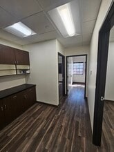 150 E Olive Ave, Burbank, CA for lease Interior Photo- Image 2 of 7