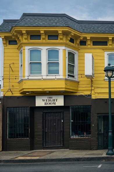 4702 3rd St, San Francisco, CA for lease - Building Photo - Image 1 of 3