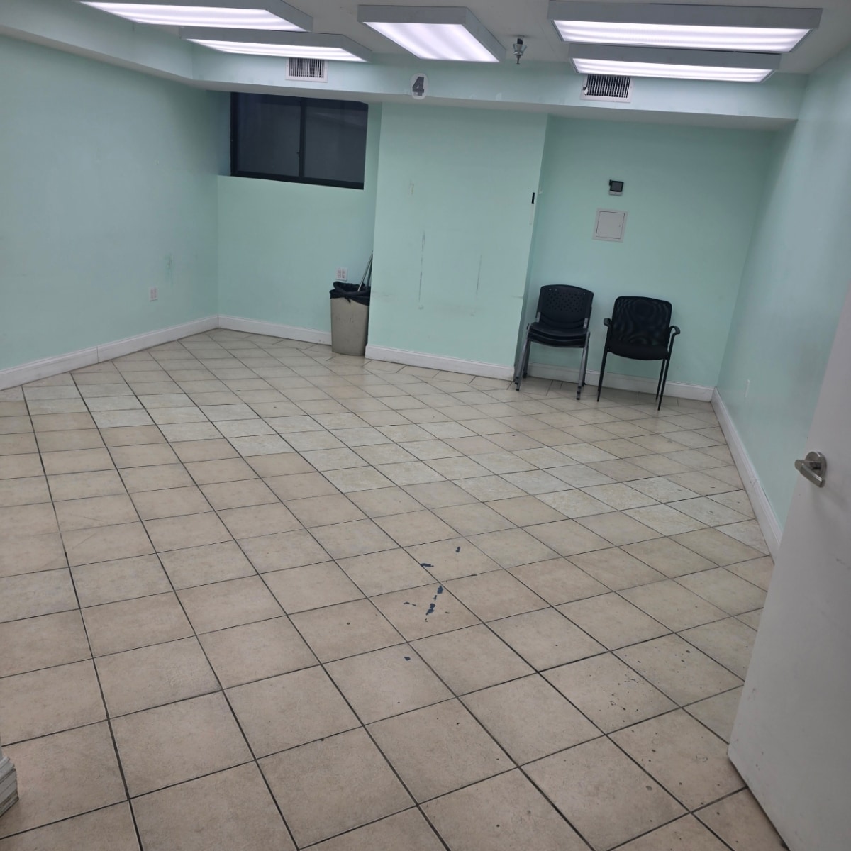 311 St Nicholas Ave, Ridgewood, NY for lease Primary Photo- Image 1 of 9