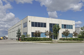 Plus de détails pour 7215 Edwards Blvd, Mississauga, ON - Industriel à louer