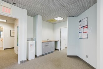 33 Commercial St, Gloucester, MA for lease Interior Photo- Image 2 of 8