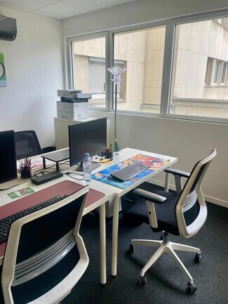 Plus de détails pour Bureau à louer