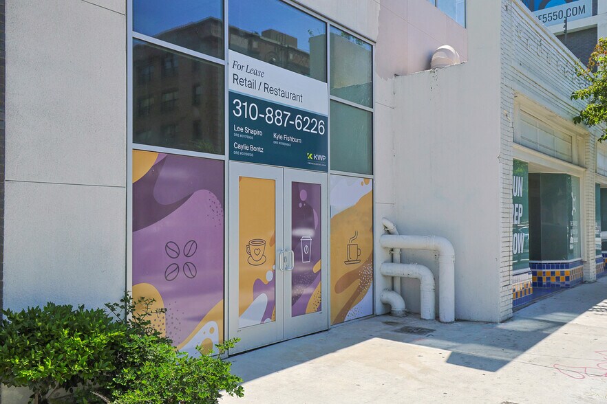 5550 Hollywood Blvd, Los Angeles, CA for lease - Building Photo - Image 2 of 8
