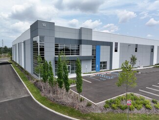 Plus de détails pour 10 Constitution Ave, Piscataway, NJ - Industriel à louer