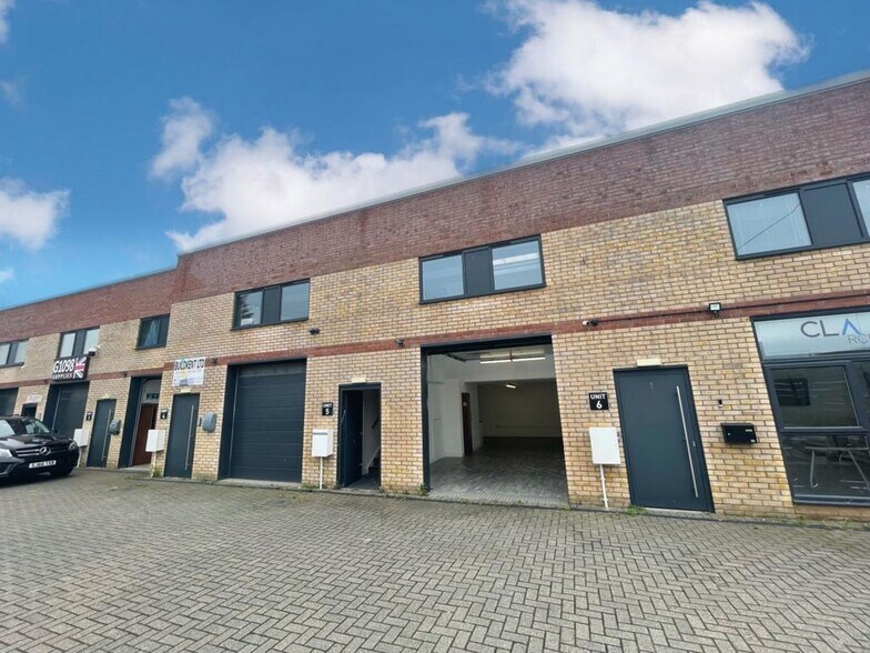 Triumph Park, Ross Way Way, Folkestone à louer - Photo du bâtiment - Image 3 de 3