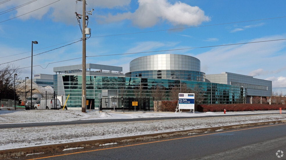 1000 Middlegate Rd, Mississauga, ON for sale - Primary Photo - Image 1 of 1
