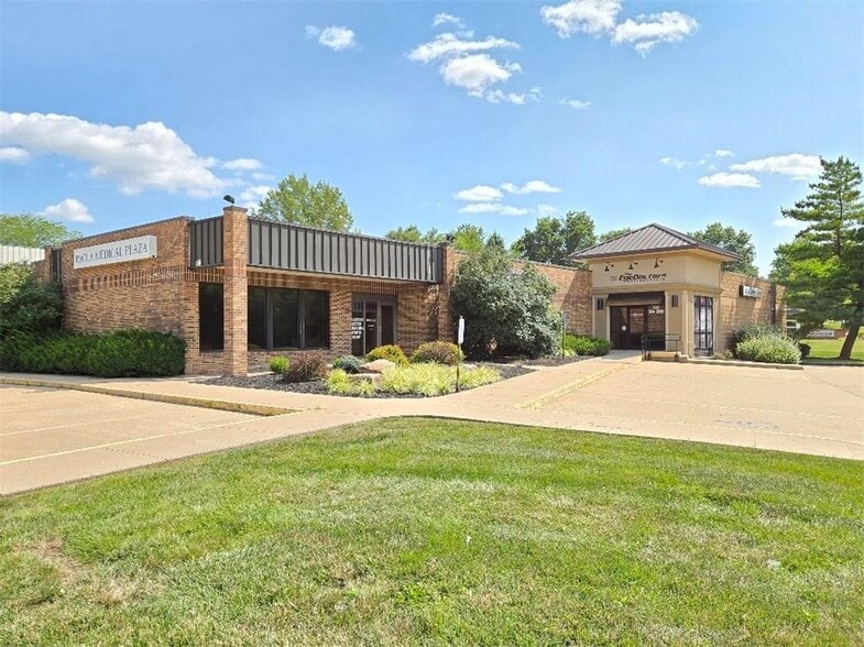 705 Baptiste Dr, Paola, KS for sale - Building Photo - Image 3 of 52