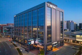 Plus de détails pour 3033 E 1st Ave, Denver, CO - Bureau à louer